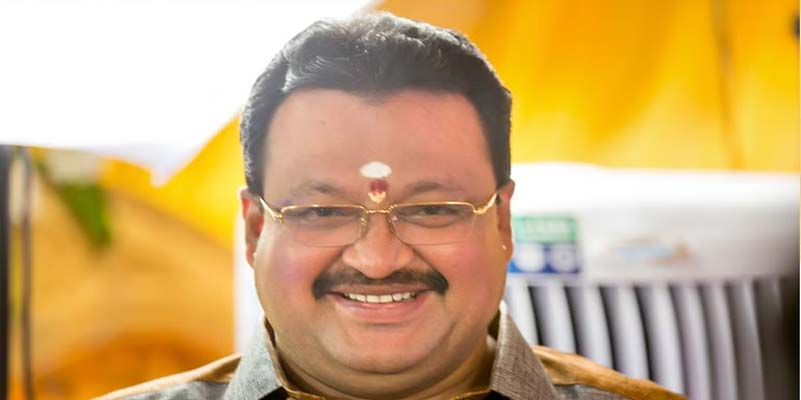 கிருஷ்ணகிாியில் பரபரப்பு ! துப்பாக்கியால் சுட்டு உயிரை மாய்த்த வணிகா் சங்க தலைவா்!