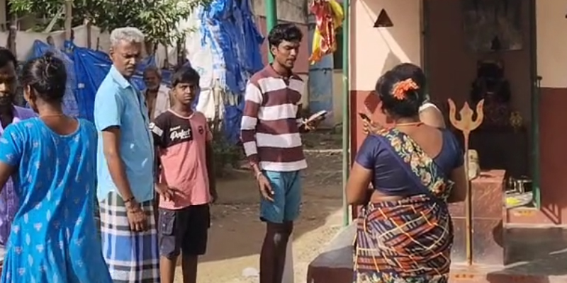 கோவில் பூட்டை உடைத்து அம்மன் சிலை திருட்டு : போலீசார் விசாரணை