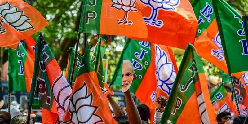 விஜயதரணி, அதிமுக எம்.எல்.ஏ.க்கள் பாஜகவில் இணைகிறார்களா?