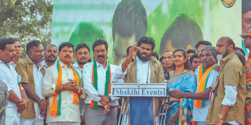 மோடியின் கையில் சென்னையை ஒப்படைக்க வேண்டும்: அண்ணாமலை!