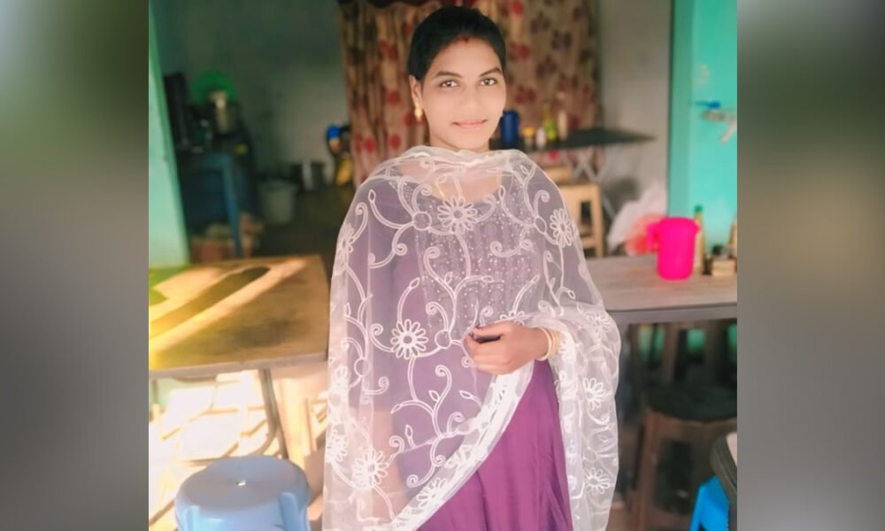 இளம்பெண் அரசு மருத்துவமனையில் தூக்கிட்டு தற்கொலை!