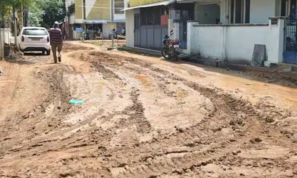 பம்மல் பகுதியில் படுமோசமான சாலைகள்..அவதிப்படும் வாகன ஓட்டிகள்