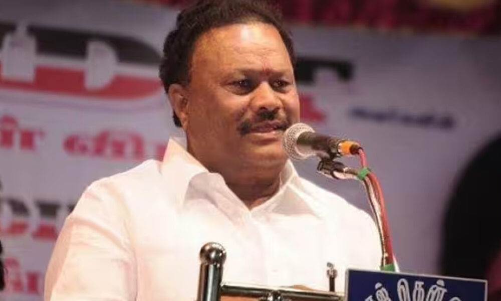 அதிமுக ஆட்சியிலும் கள்ளச்சாராயம் விற்கப்பட்டது – திண்டுக்கல் சீனிவாசன் பேச்சால் சர்ச்சை