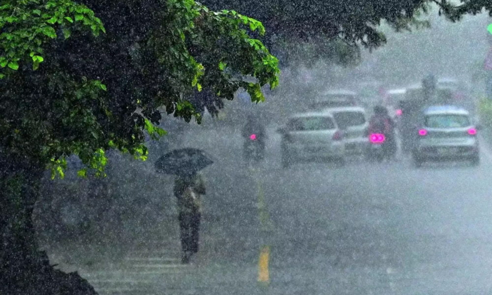 ஆரஞ்சு அலர்ட்! தமிழகத்தில் இன்றும் நாளையும் மிக கனமழைக்கு வாய்ப்பு!